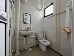 Bedok North Street 3 (D16), Shop House #464498761